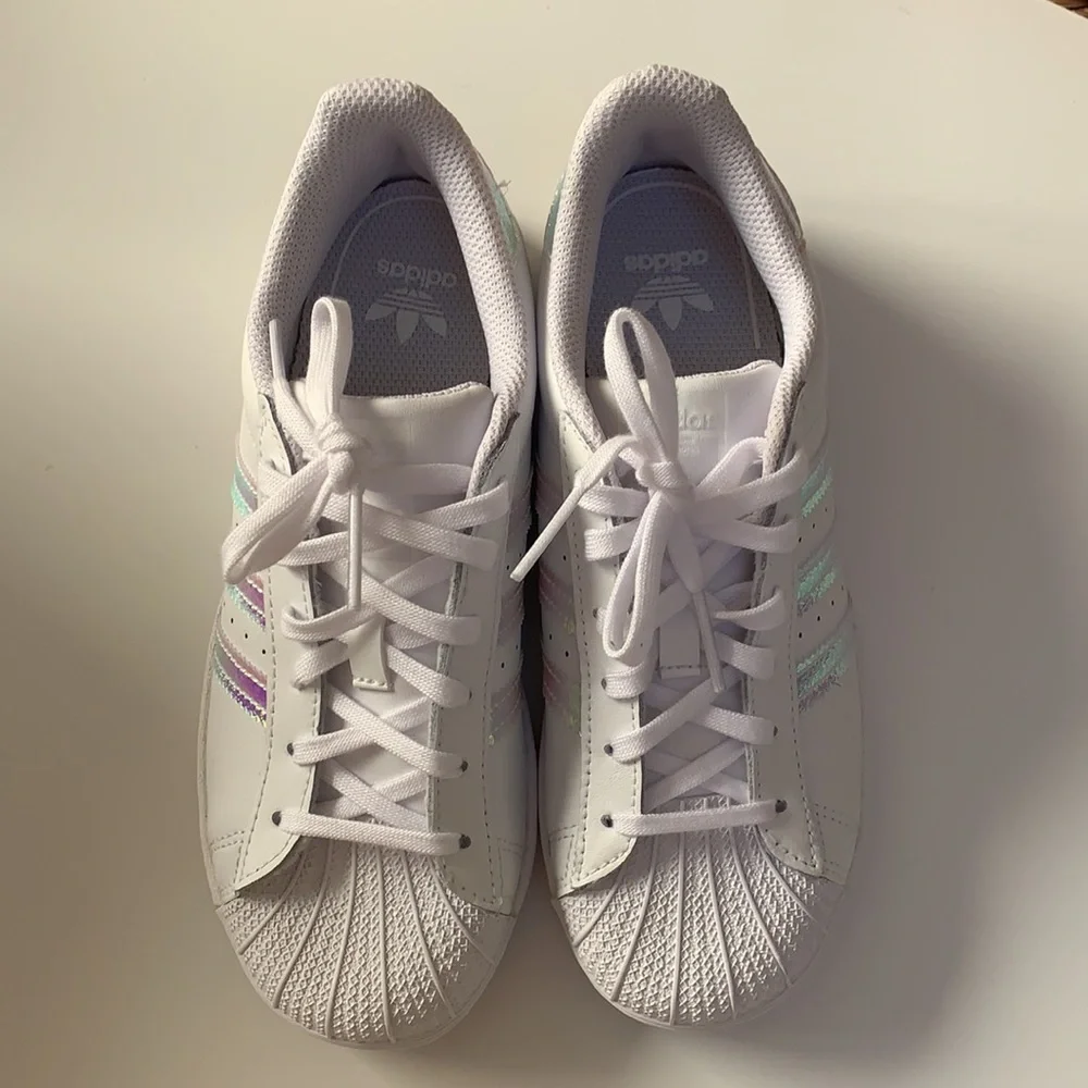 Girls Adidas sneakers